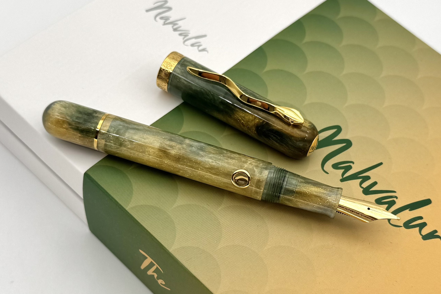 NahvalurLENautilusPotYZodiacSnake2025FP14KNib_A